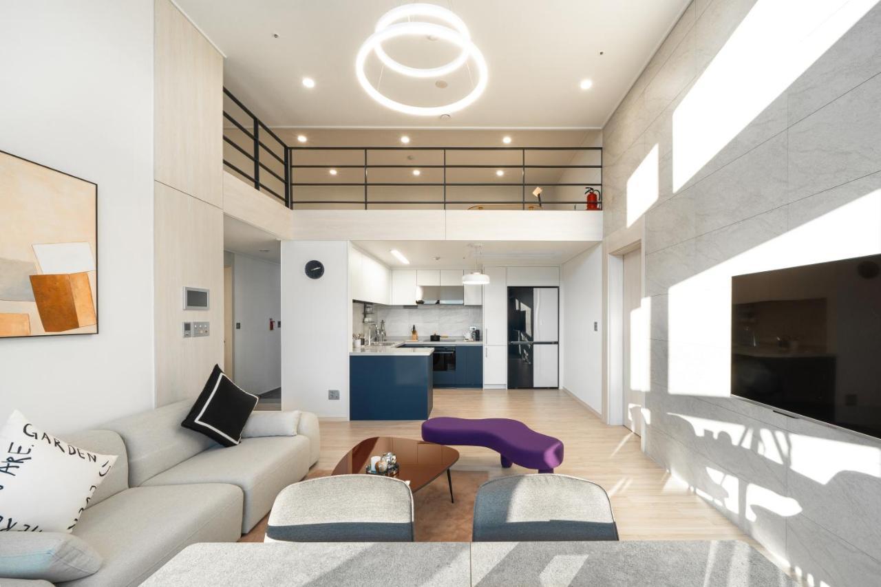 Le Collective Yeosu Appartement Buitenkant foto